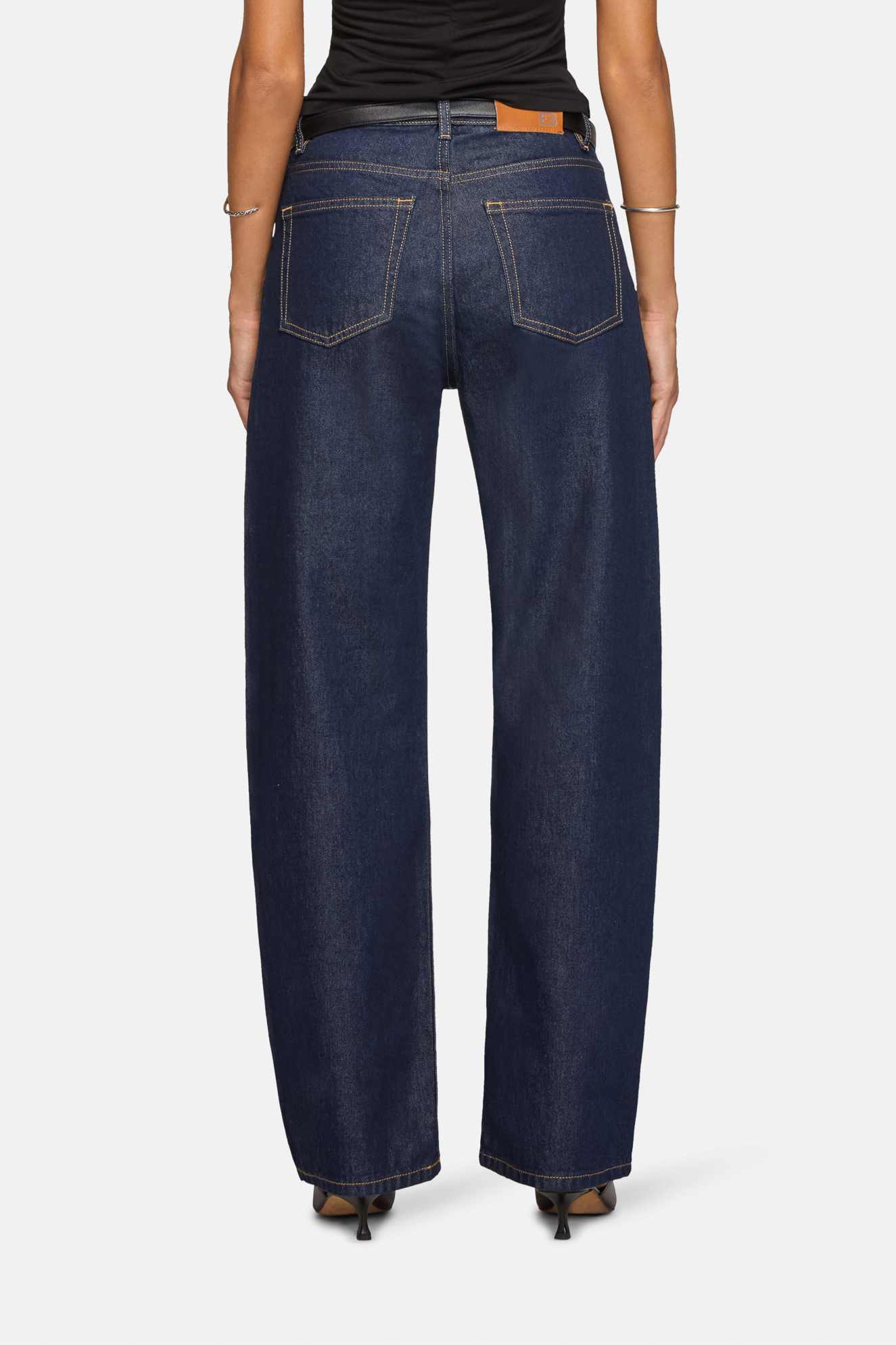 Alida Loose Bowed | EB Denim – ebdenim.com Alida Loose Bowed | EB Denim – ebdenim.com